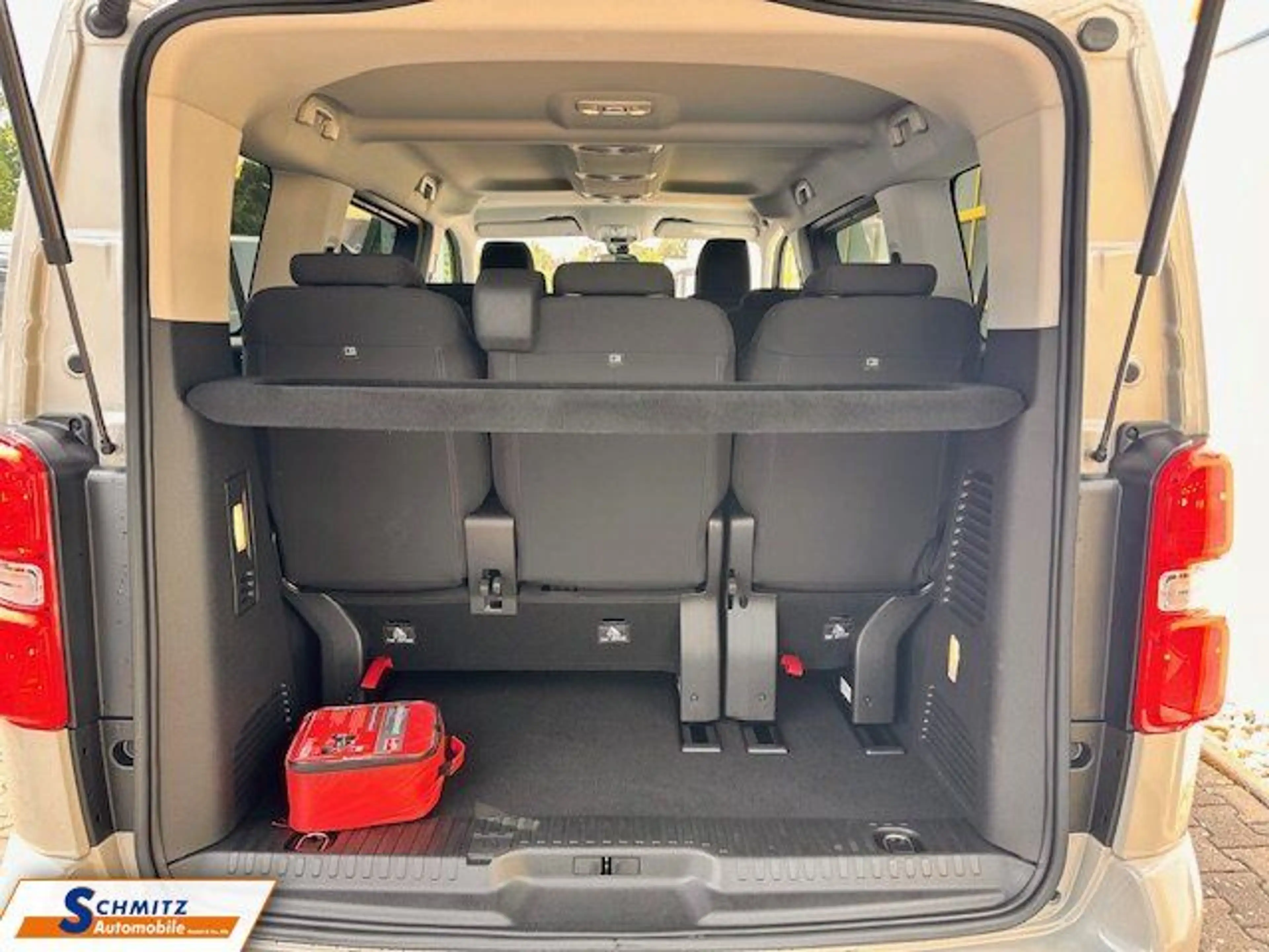 Opel Zafira Life M Edition L2 HeadUp/Xenon/Navi/8Sitz — photo 10