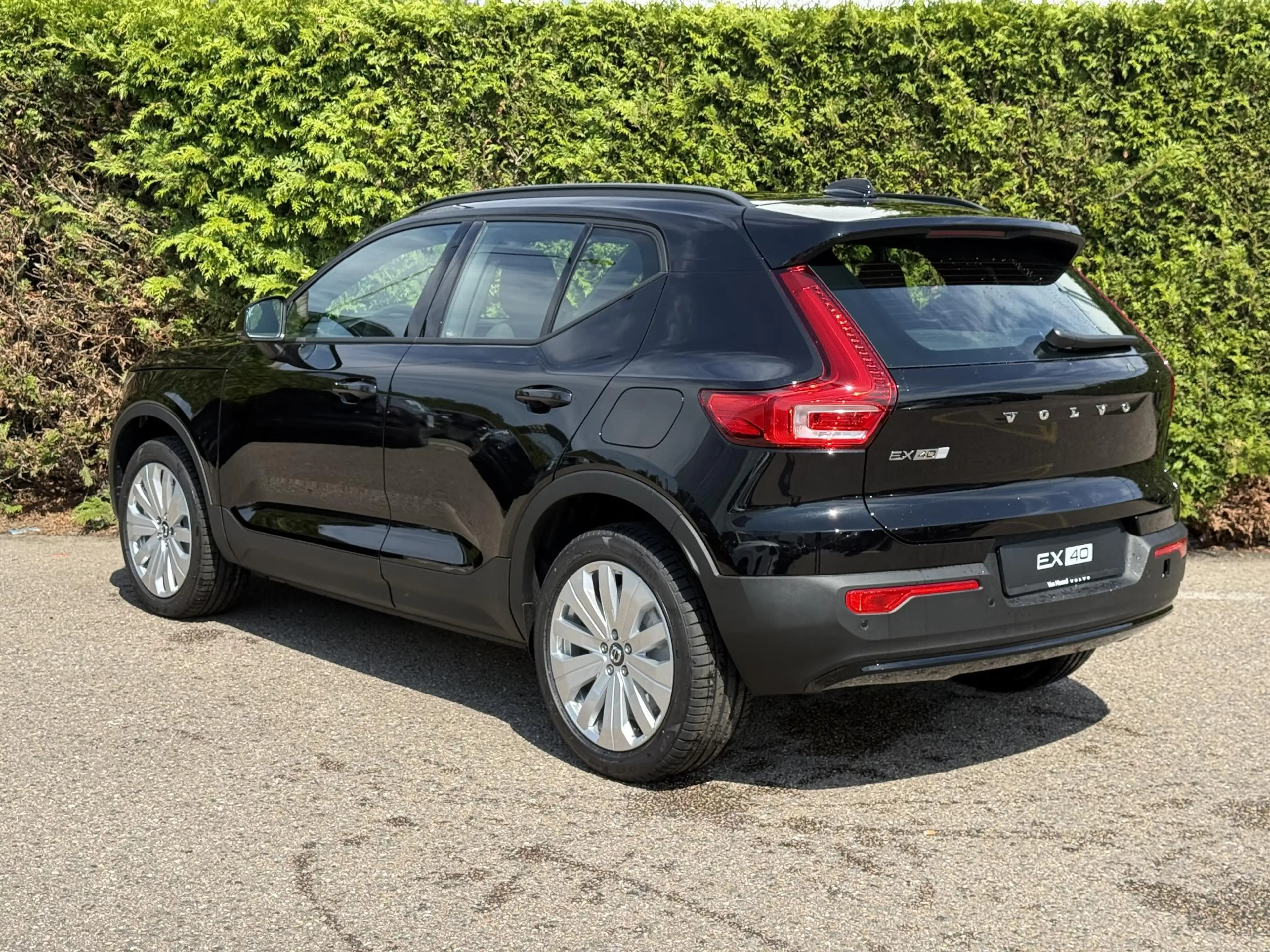 Volvo EX40 Single Motor Extended Range Core 82 kWh — photo 5