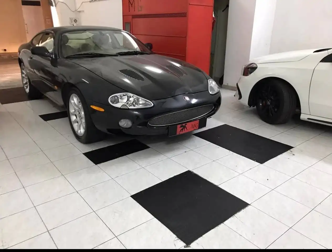 Jaguar XKR Coupe 4.0 100, foto 12