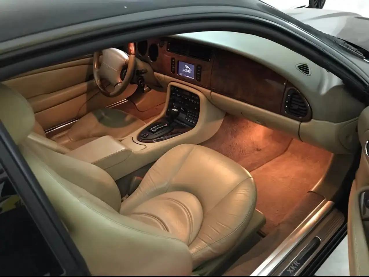 Jaguar XKR Coupe 4.0 100, foto 7