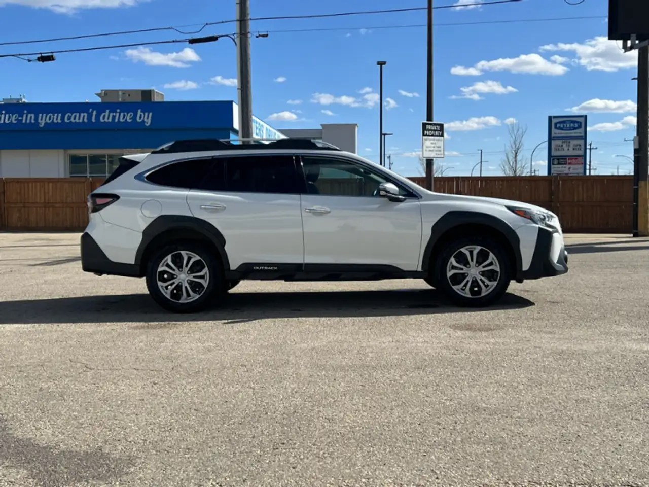 Subaru OUTBACK photo Subaru OUTBACK