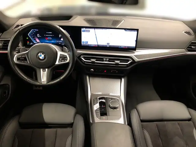 BMW 4 Series view 8