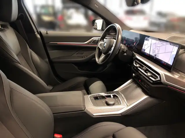 BMW 4 Series view 10
