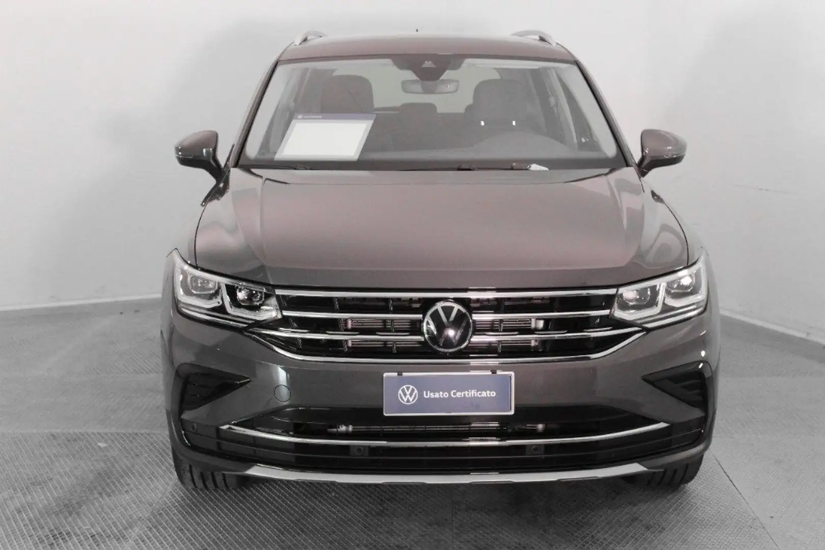 Volkswagen Tiguan 2.0 TDI 150 CV SCR DSG 4MOTION Elegance Grigio - 2