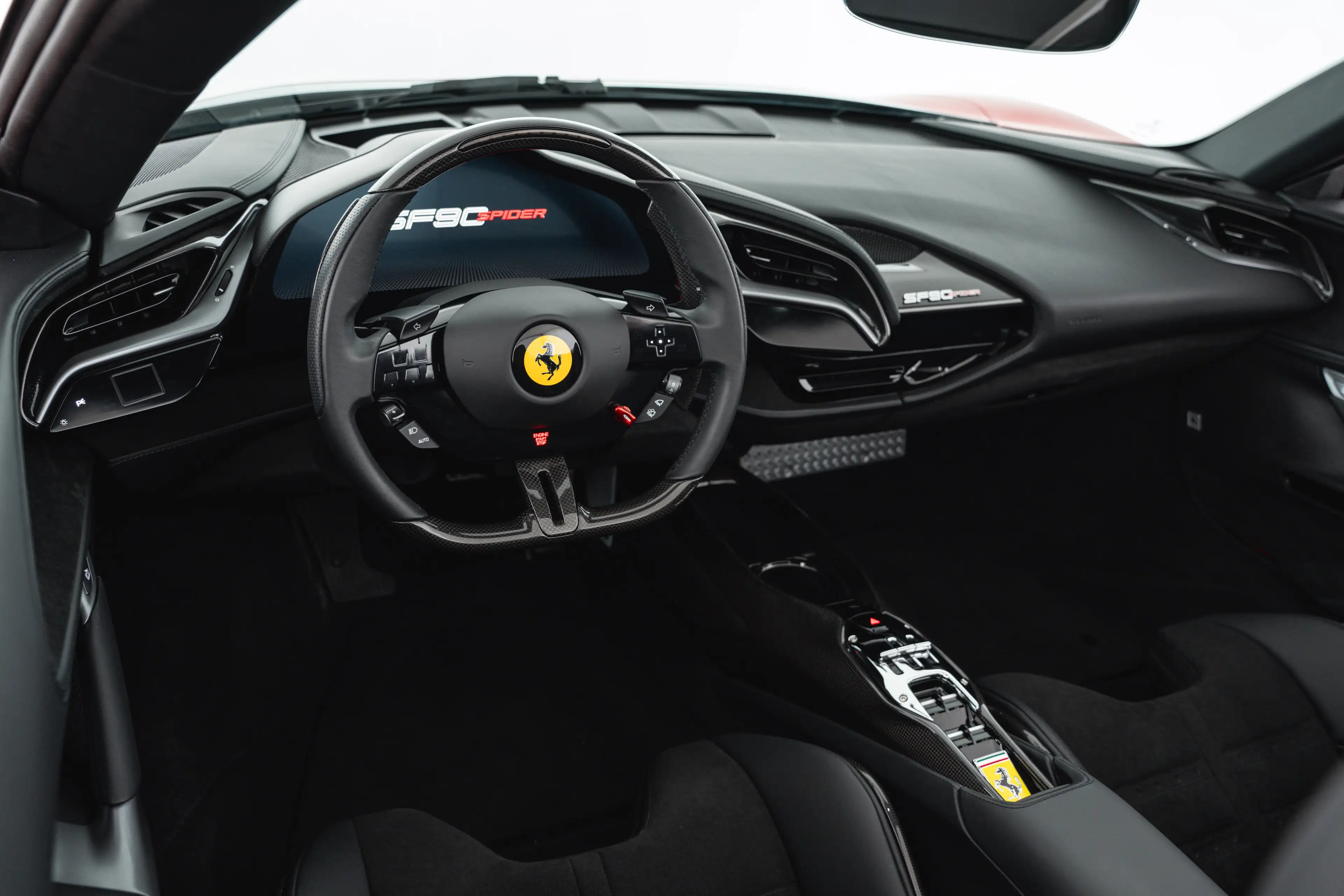 Ferrari SF90 Spider PHEV 7,9kWh F1-DCT — photo 12