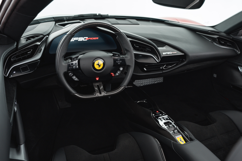 Ferrari SF90 Spider PHEV 7,9kWh F1-DCT — photo 12