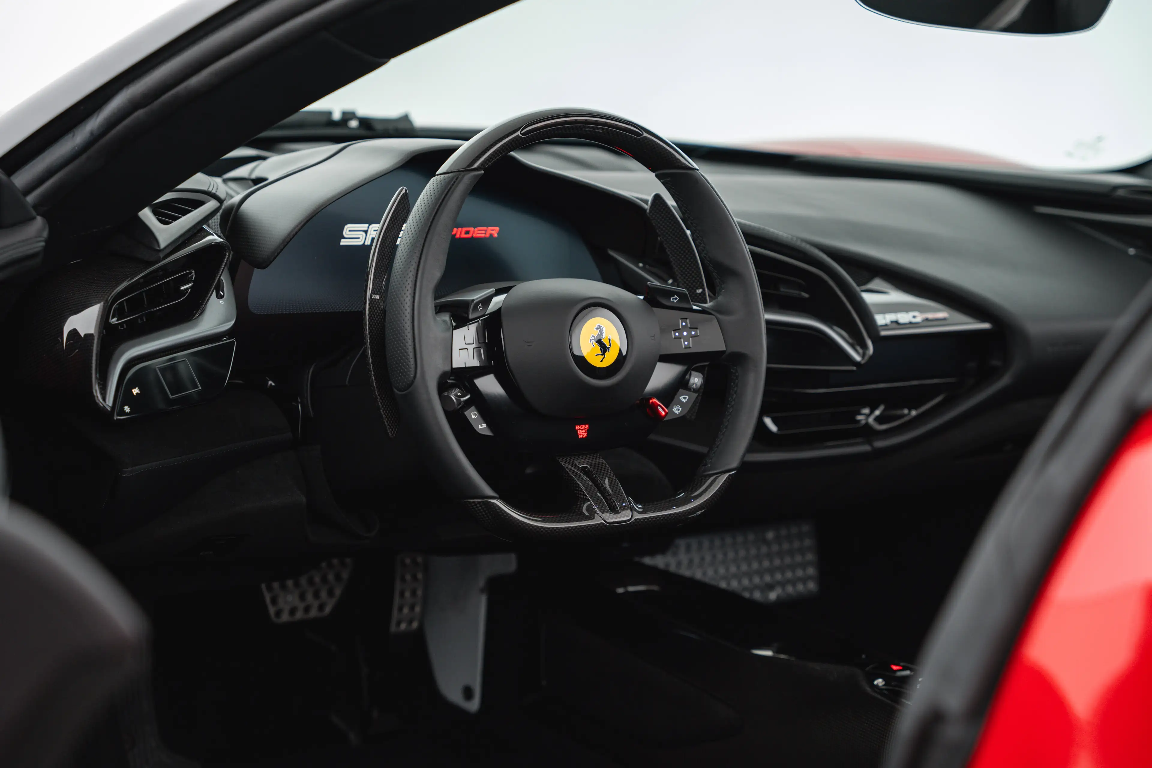 Ferrari SF90 Spider PHEV 7,9kWh F1-DCT — photo 15