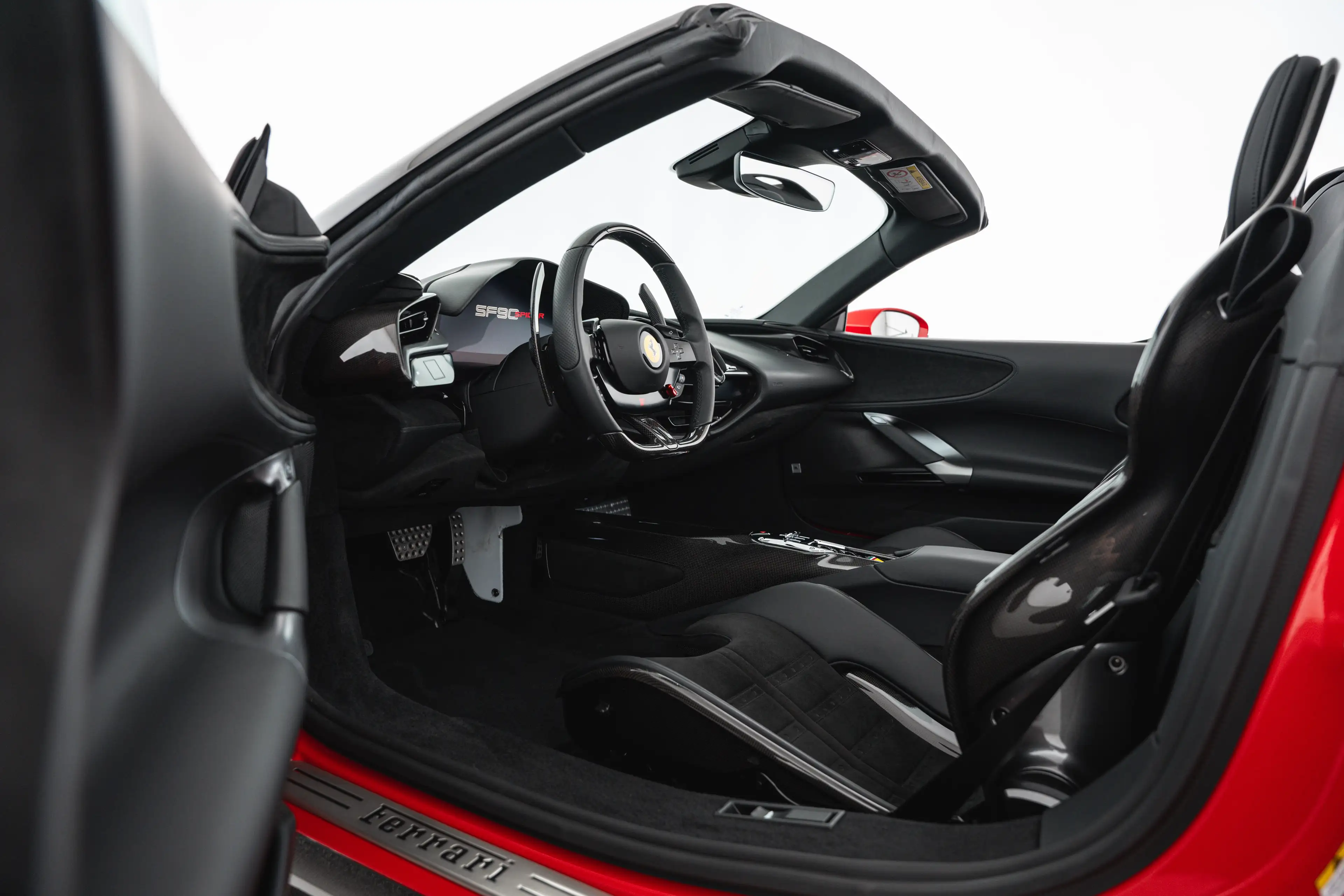 Ferrari SF90 Spider PHEV 7,9kWh F1-DCT — photo 14