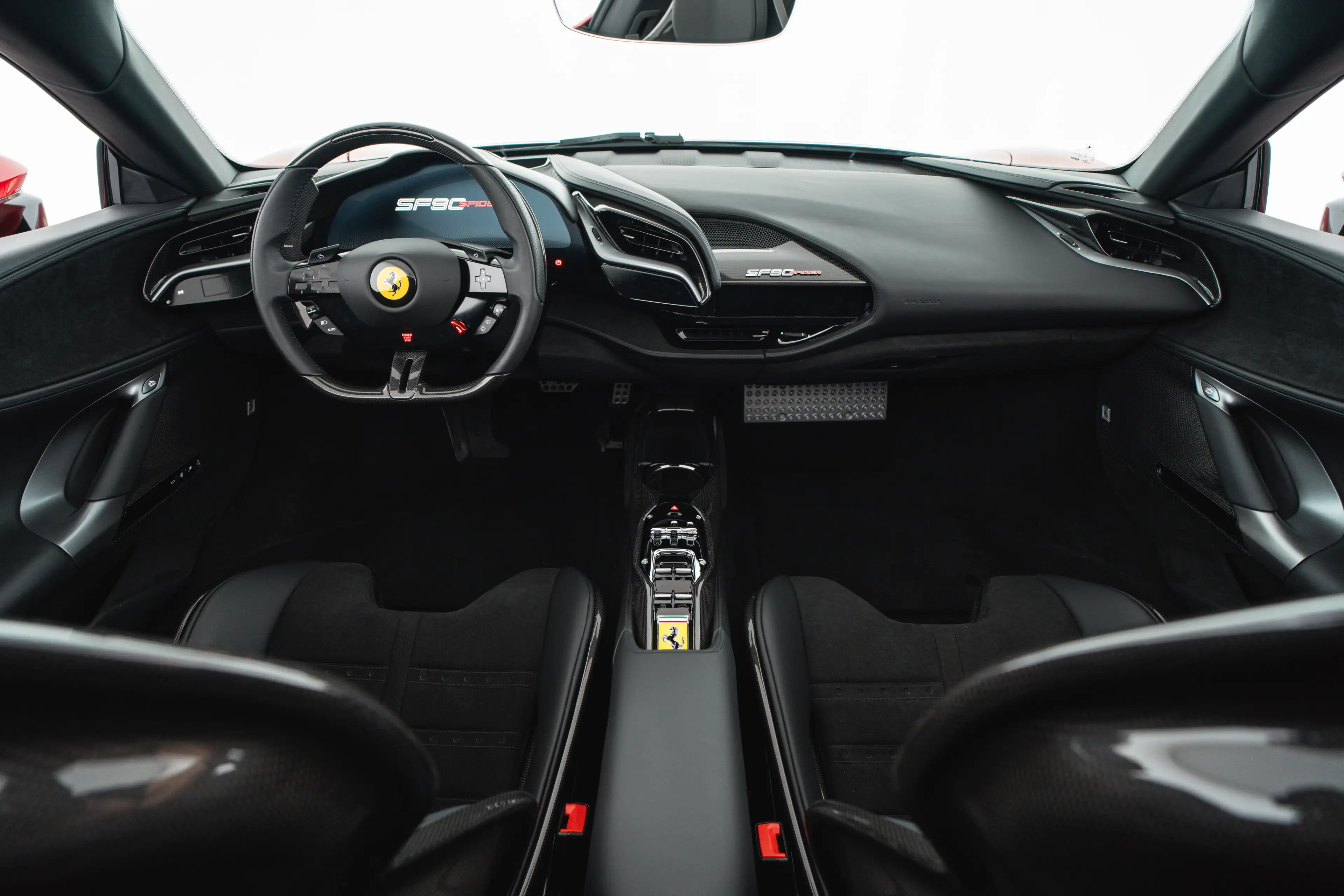 Ferrari SF90 Spider PHEV 7,9kWh F1-DCT — photo 10