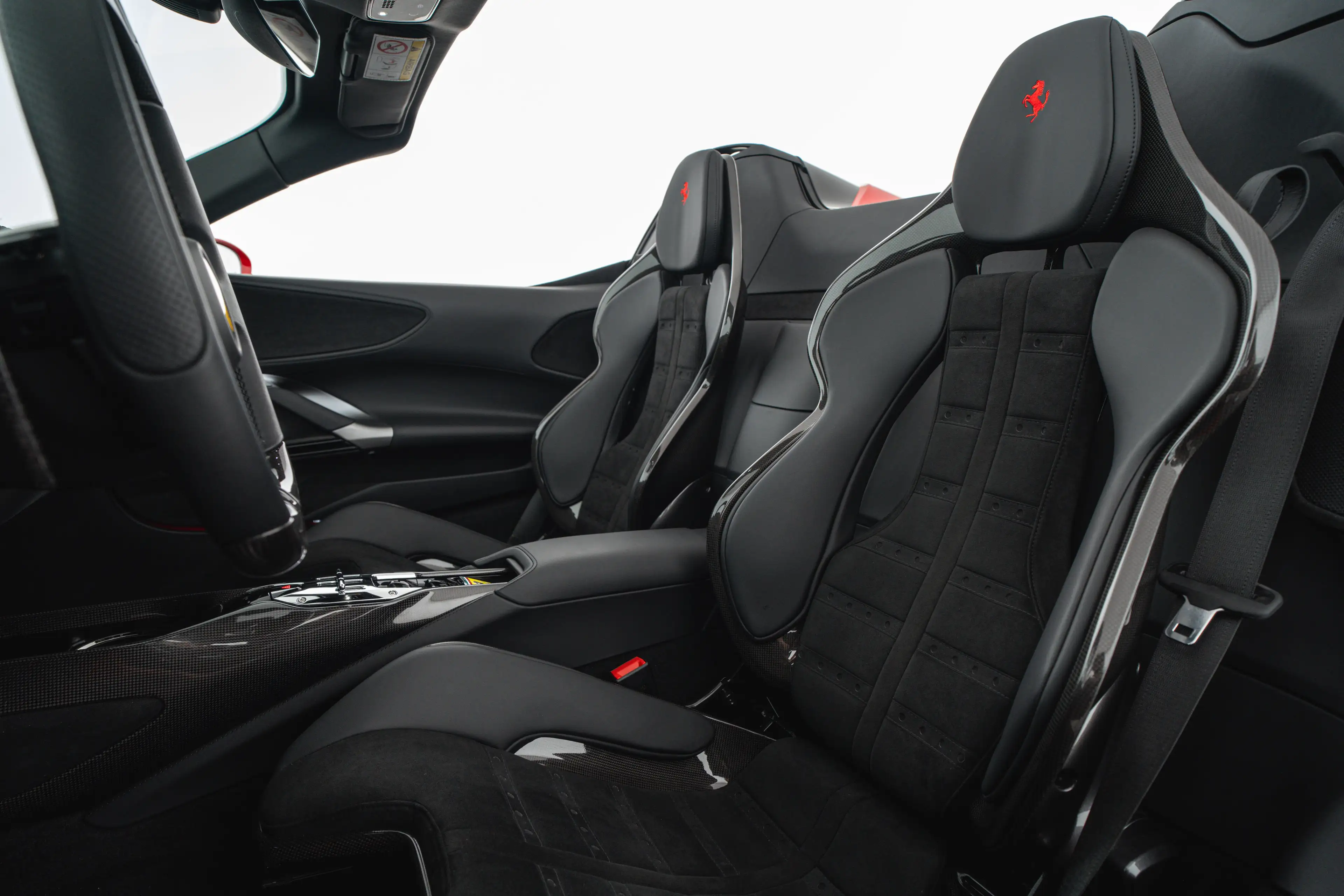 Ferrari SF90 Spider PHEV 7,9kWh F1-DCT — photo 11