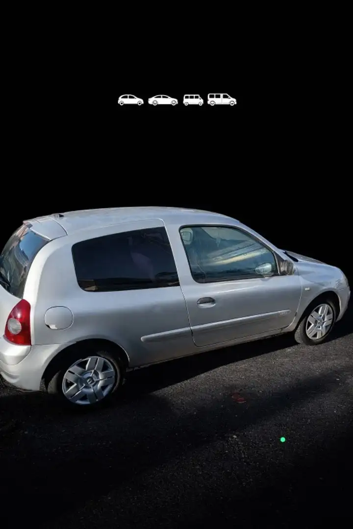 Renault Clio 1.5DCI Confort Expression 80 Grau - 2