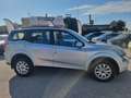 Mahindra XUV500 2.2D W8 FWD Argent - thumbnail 10