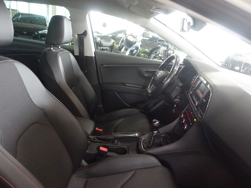 SEAT Leon 1.4 TSI ACT FR Sporttourer; LED NAV Mirror — photo 14