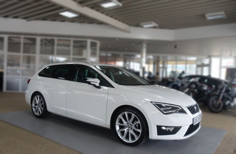 SEAT Leon 1.4 TSI ACT FR Sporttourer; LED NAV Mirror