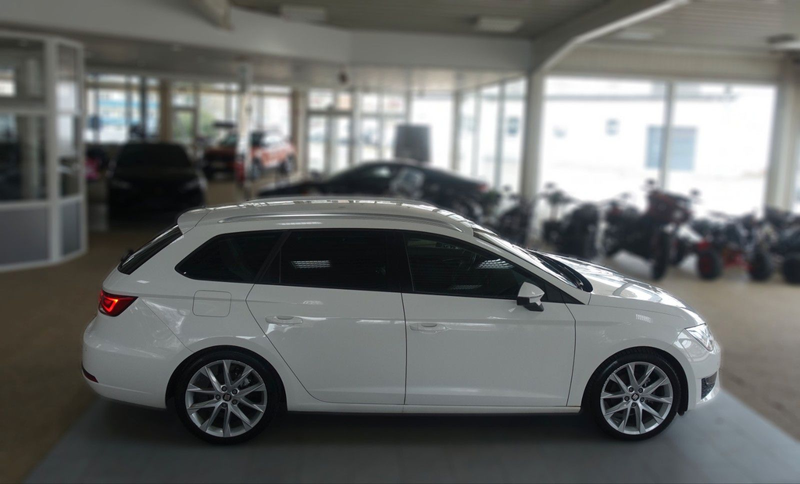 SEAT Leon 1.4 TSI ACT FR Sporttourer; LED NAV Mirror — photo 13