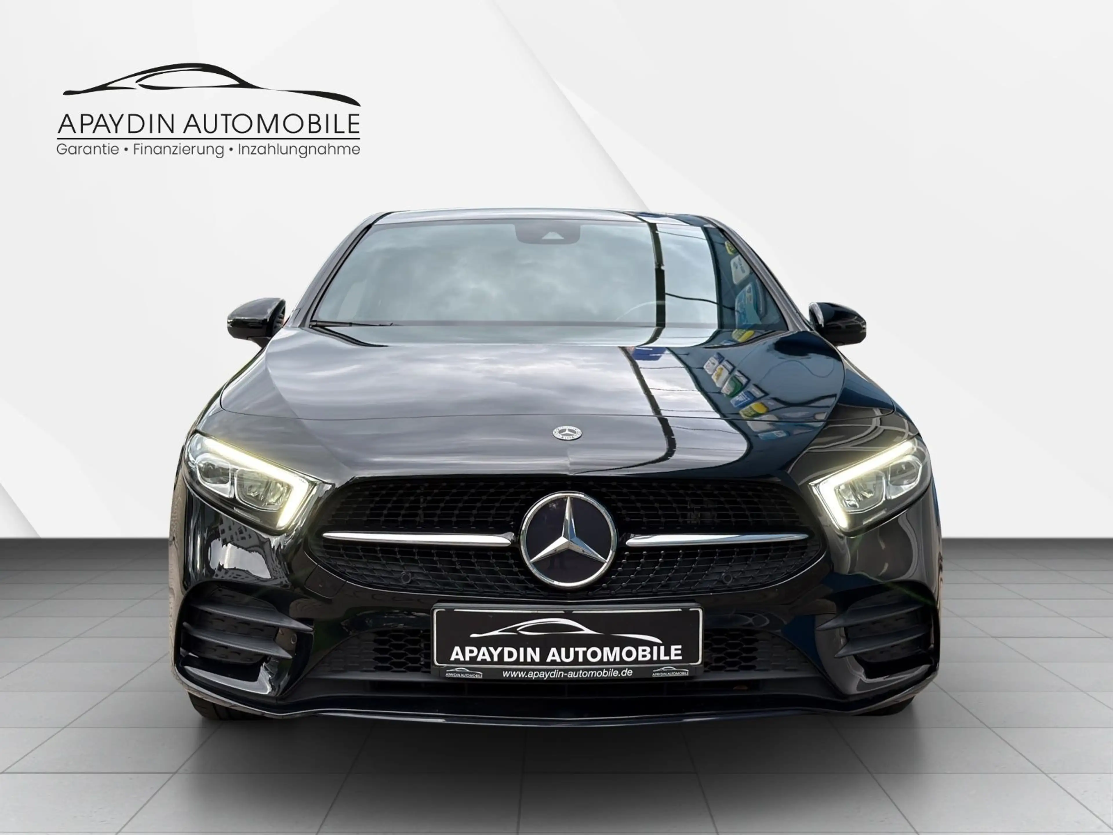 Mercedes-Benz A 250 AMG-Line LED/AMBIENTE/NIGHTPAKET/MBUX/PTS — photo 8