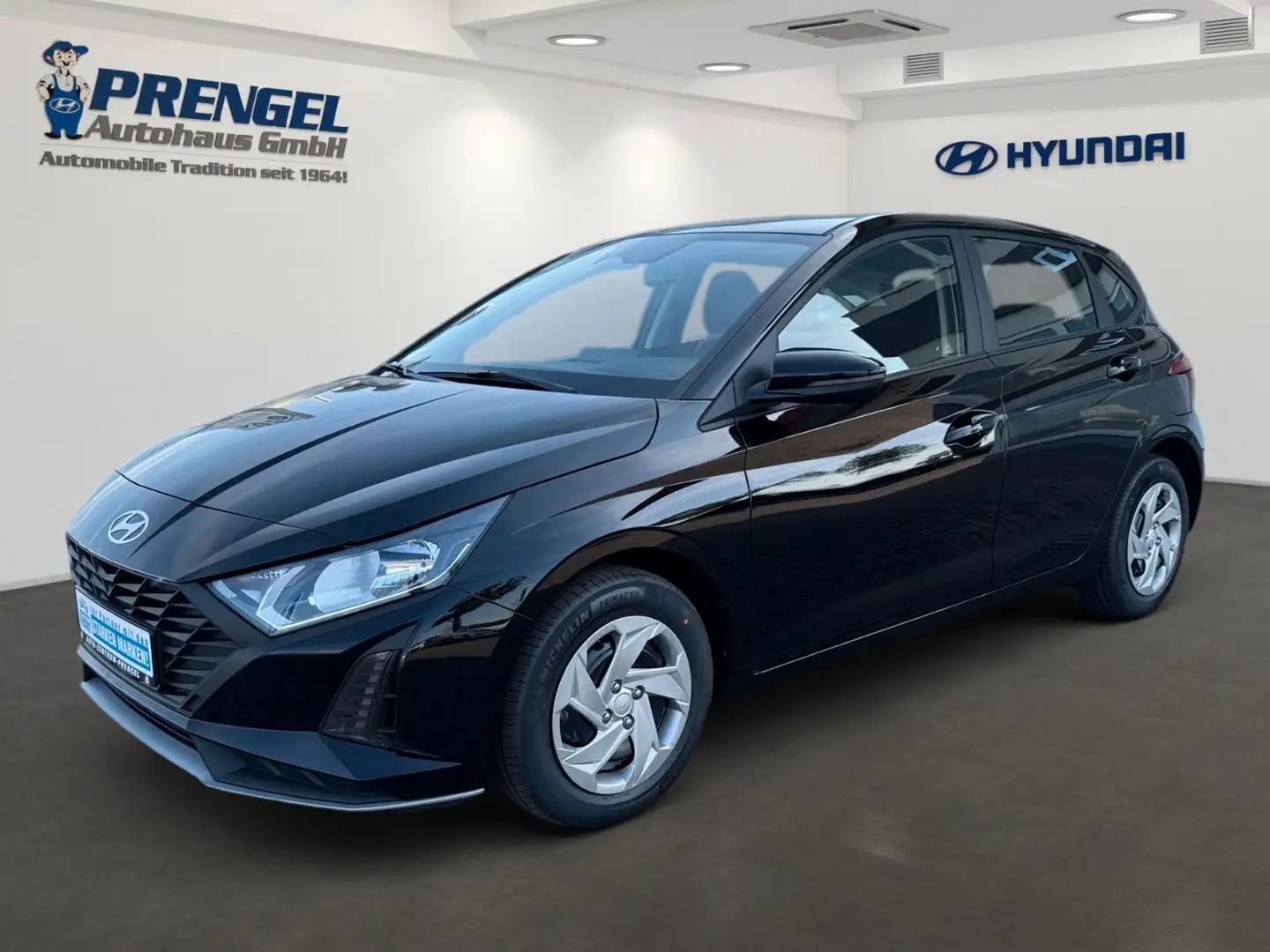 Hyundai i20 1.2 Select Funkpaket KLIMA NAVI DAB TEMPOMAT Schwarz - 1