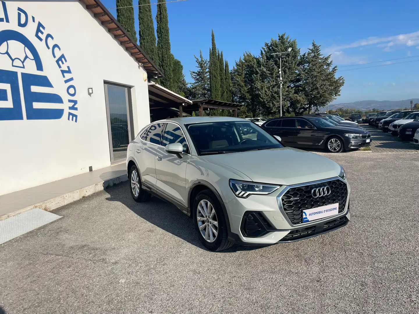 Audi Q3 Q3Sportback 35 tdi Plus quattro s-tronic Gris - 2