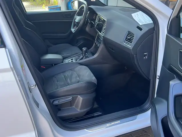 Cupra Ateca view 14