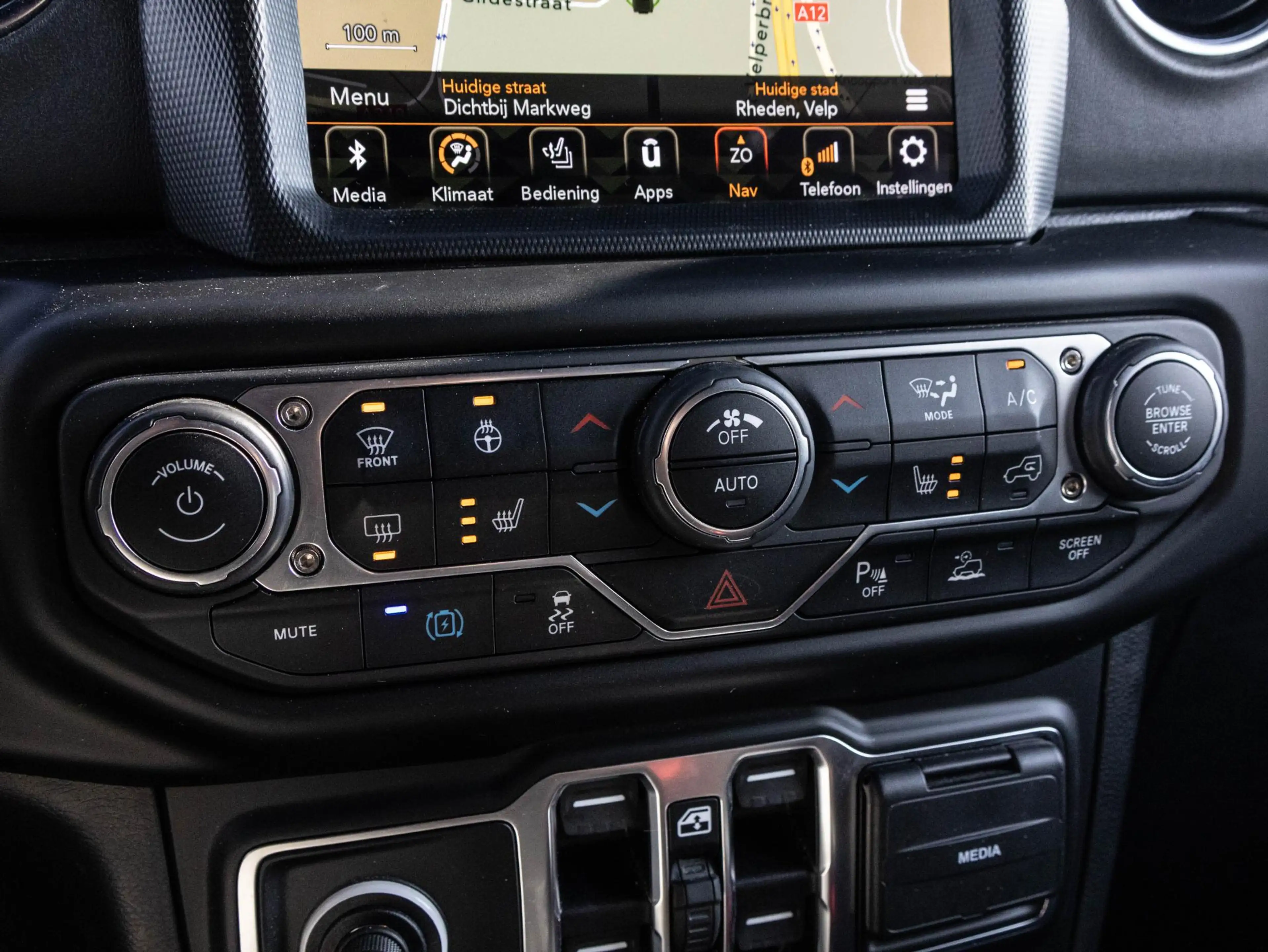 Jeep Wrangler Unlimited 4xe 380 Rubicon | Leder | Lier | Cruise — photo 13