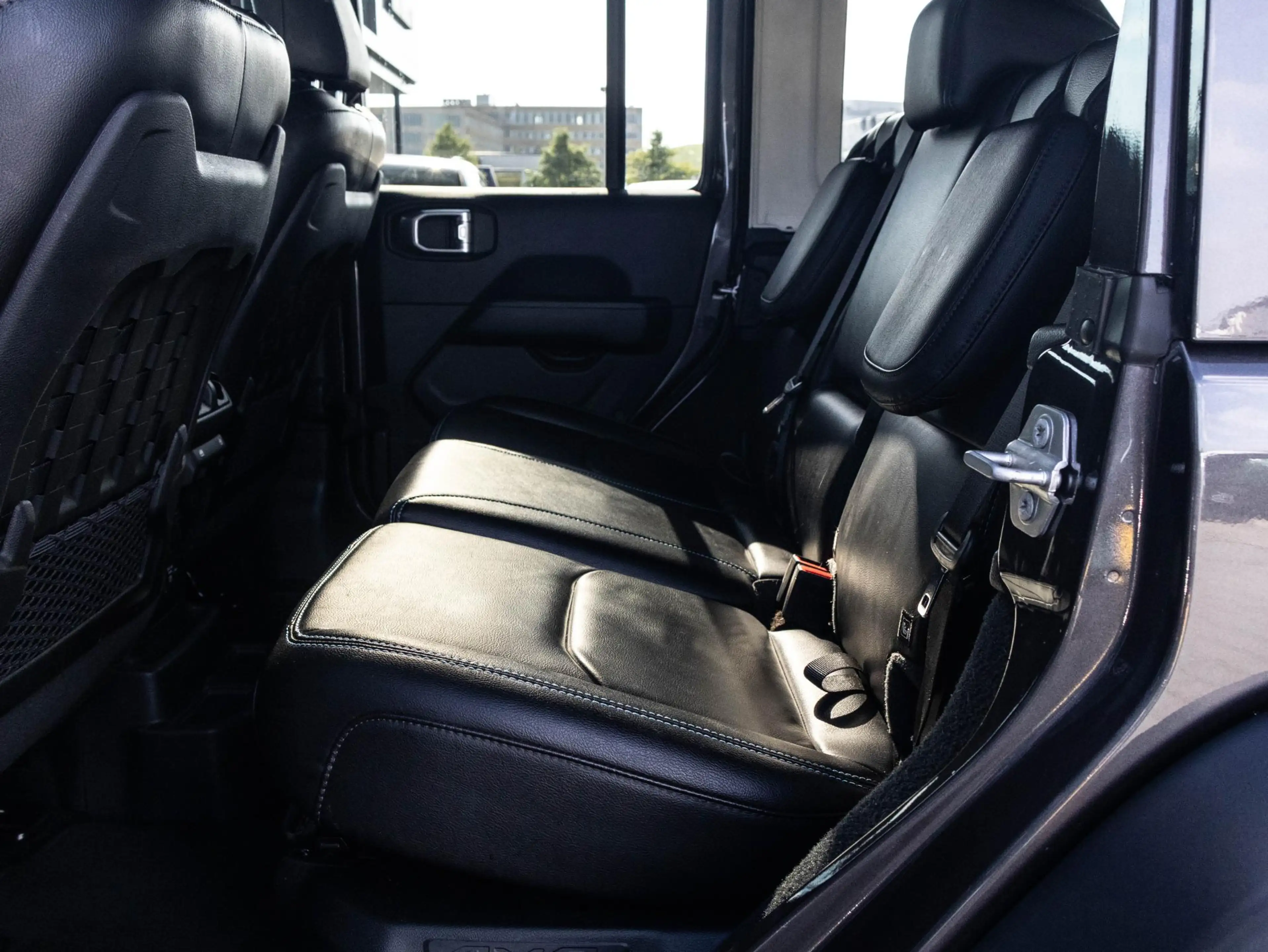Jeep Wrangler Unlimited 4xe 380 Rubicon | Leder | Lier | Cruise — photo 11