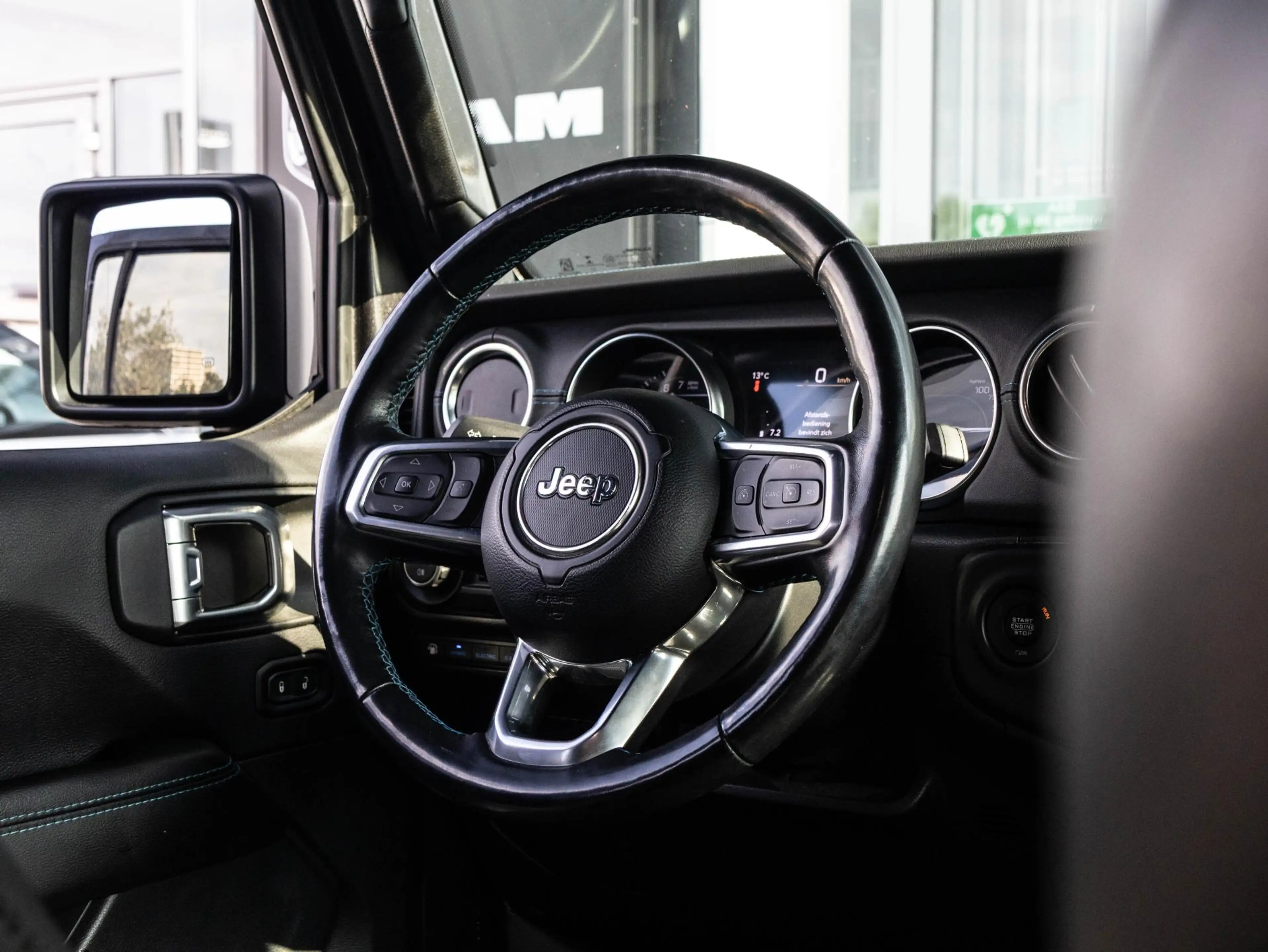 Jeep Wrangler Unlimited 4xe 380 Rubicon | Leder | Lier | Cruise — photo 42