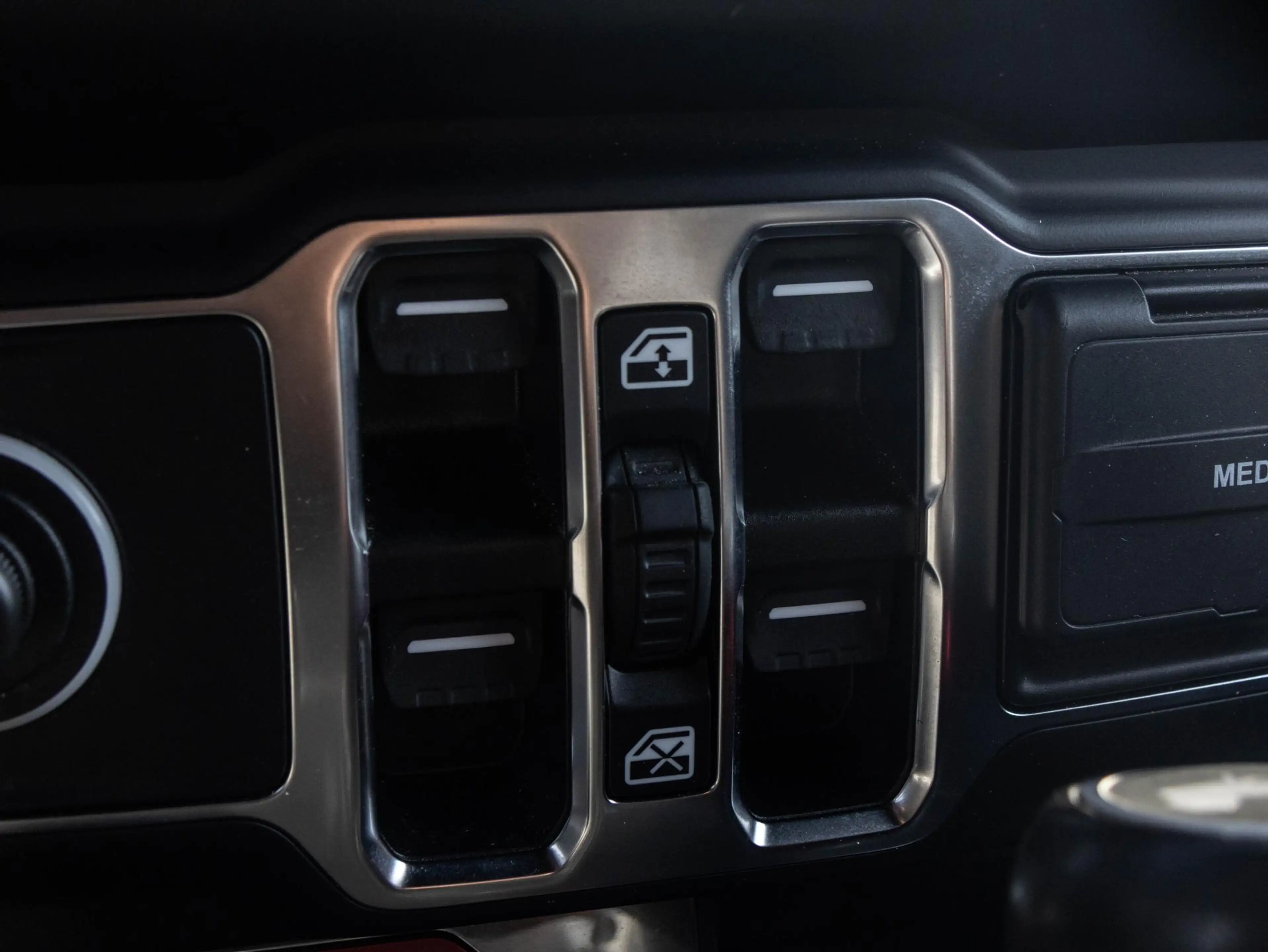 Jeep Wrangler Unlimited 4xe 380 Rubicon | Leder | Lier | Cruise — photo 26