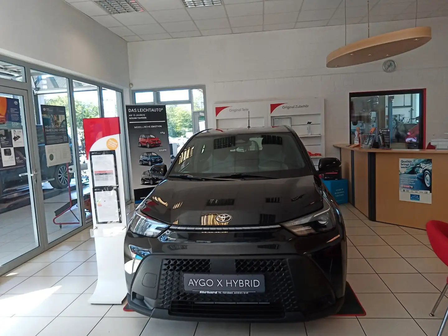 Toyota Sonstige Aygo X Hybrid Active Schwarz - 1