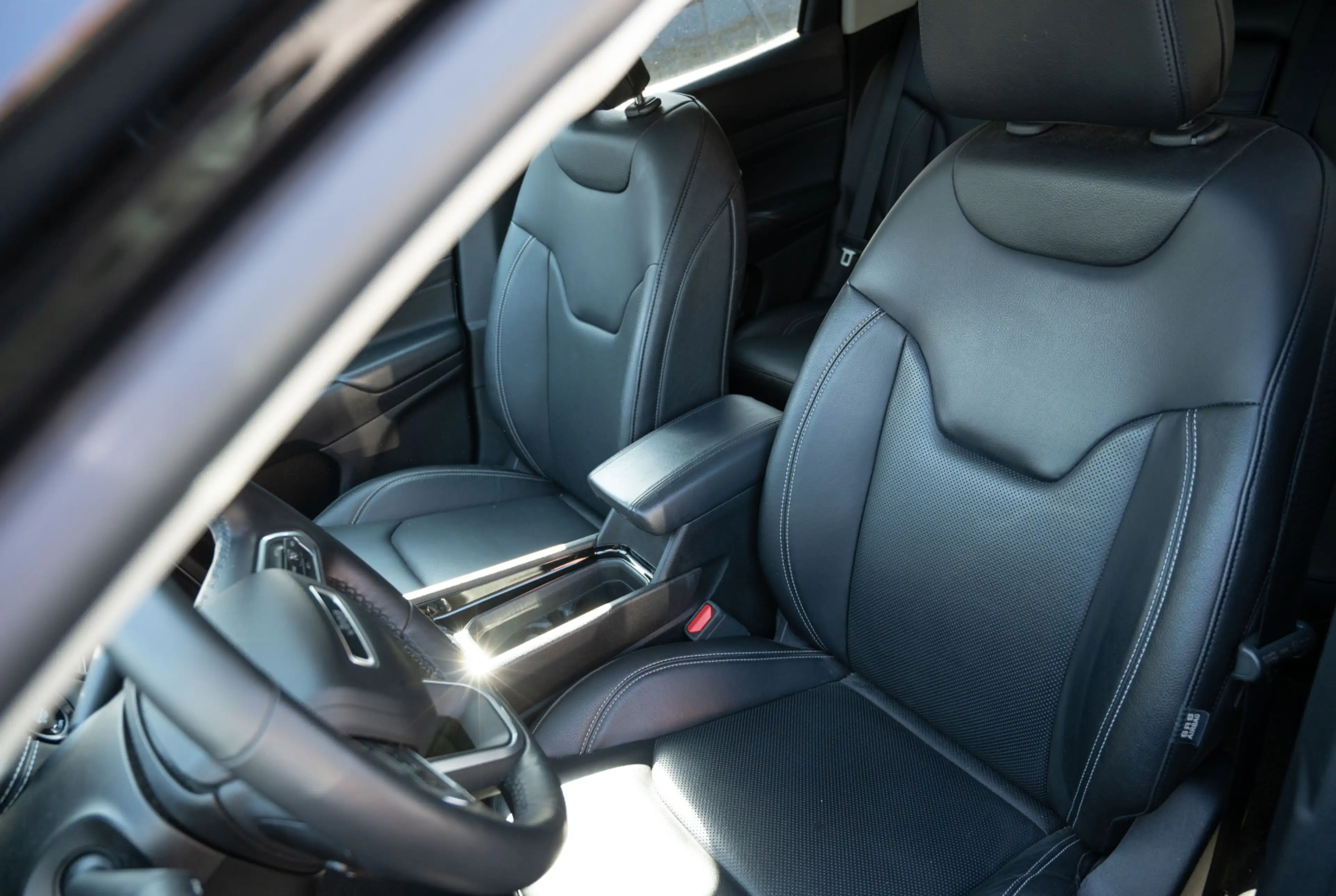 Jeep Compass S 1.5 Hybrid 48V *NAVI*DAB*SHZ*KEYLESS* — photo 7