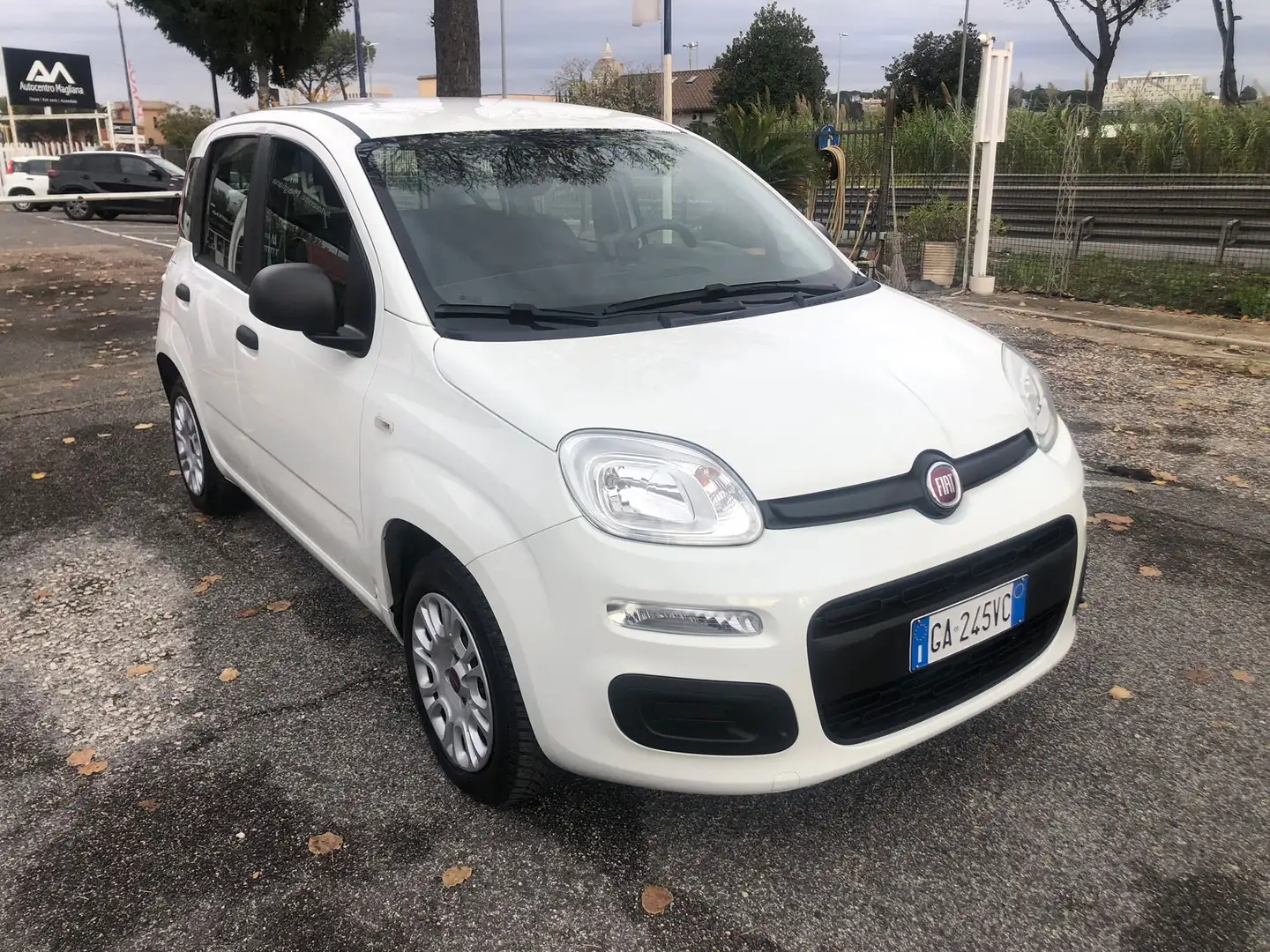Fiat Panda 1.2 Lounge Gpl 69cv Bianco - 1