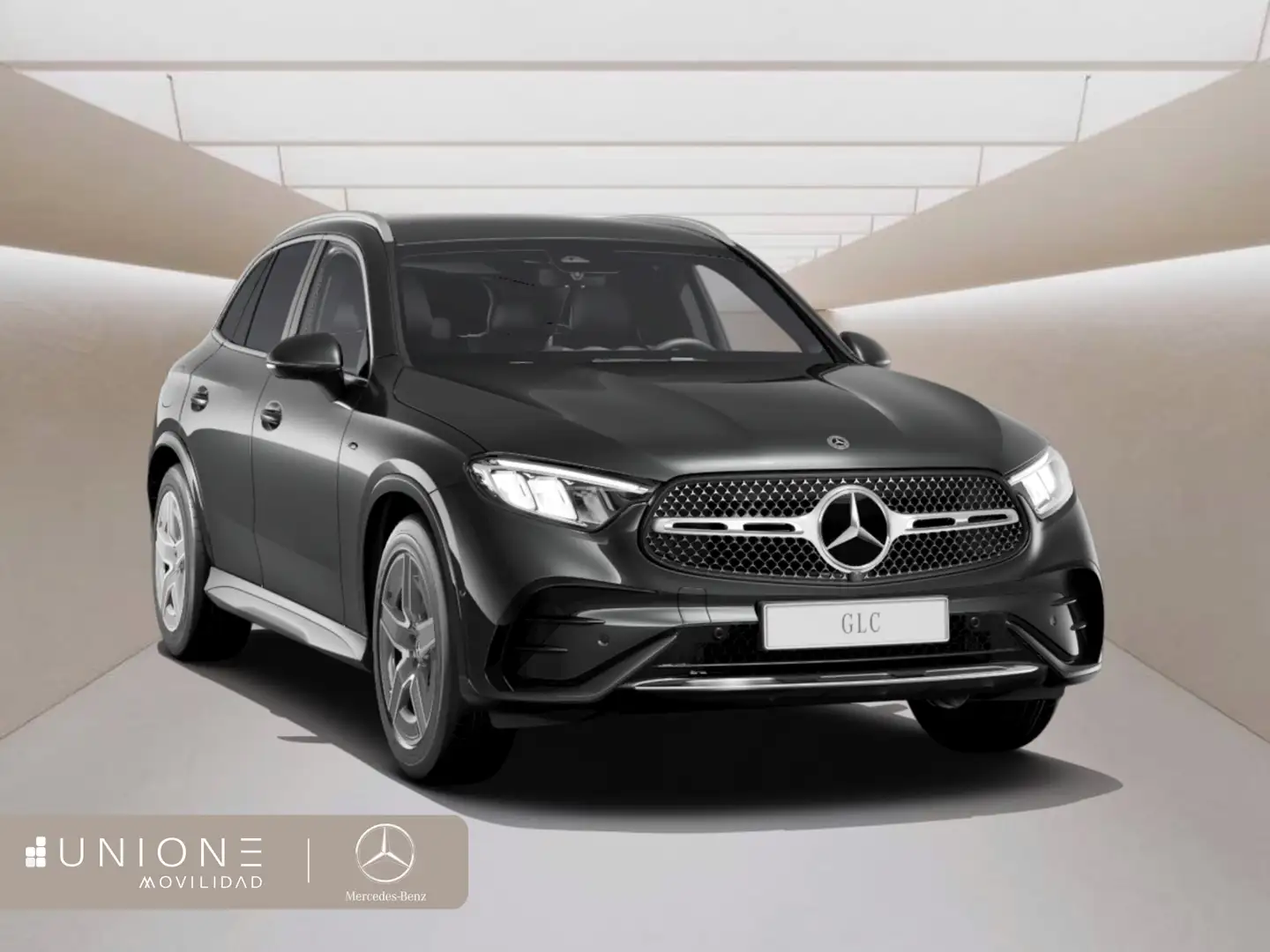 Mercedes-Benz GLC 300 de 4MATIC con tecnología híbrida - 2