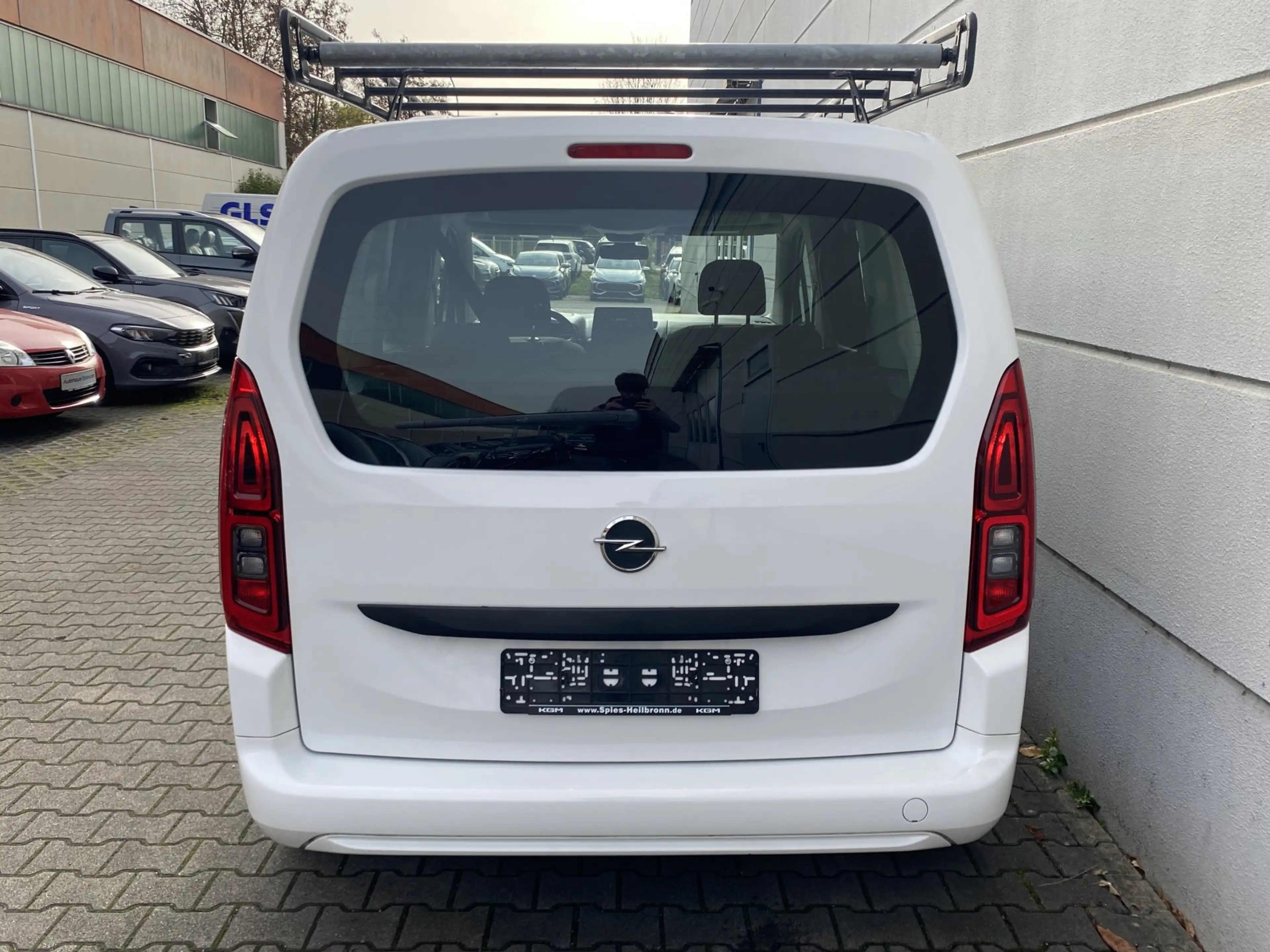 Opel Combo Life 1.2 Turbo Edition Klima Dachträger CarPlay AndAut — photo 9