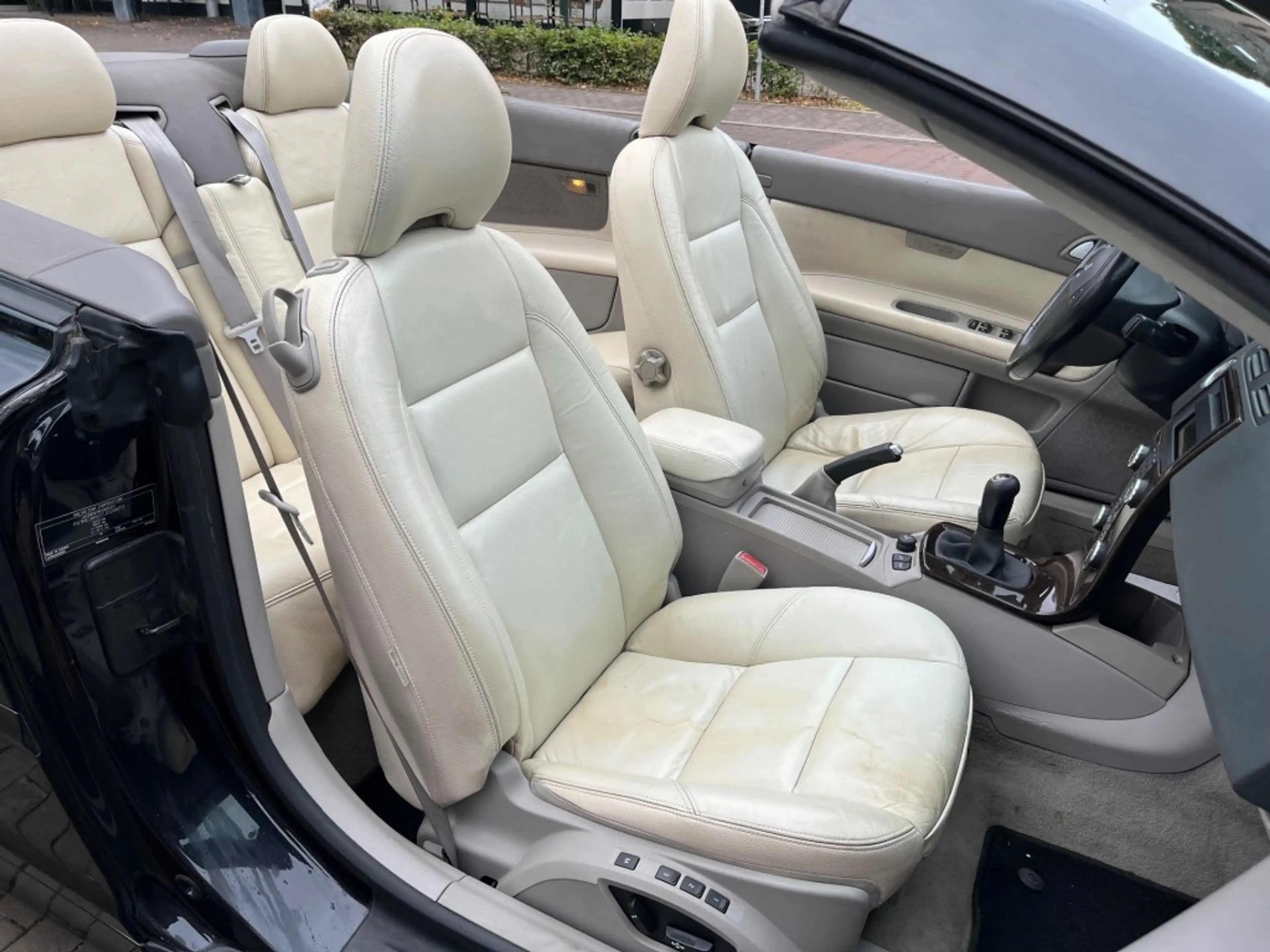 Volvo C70 2.4I CABRIOLET 170PK / LEDER / STOELVERW. / DYNAUD — photo 7