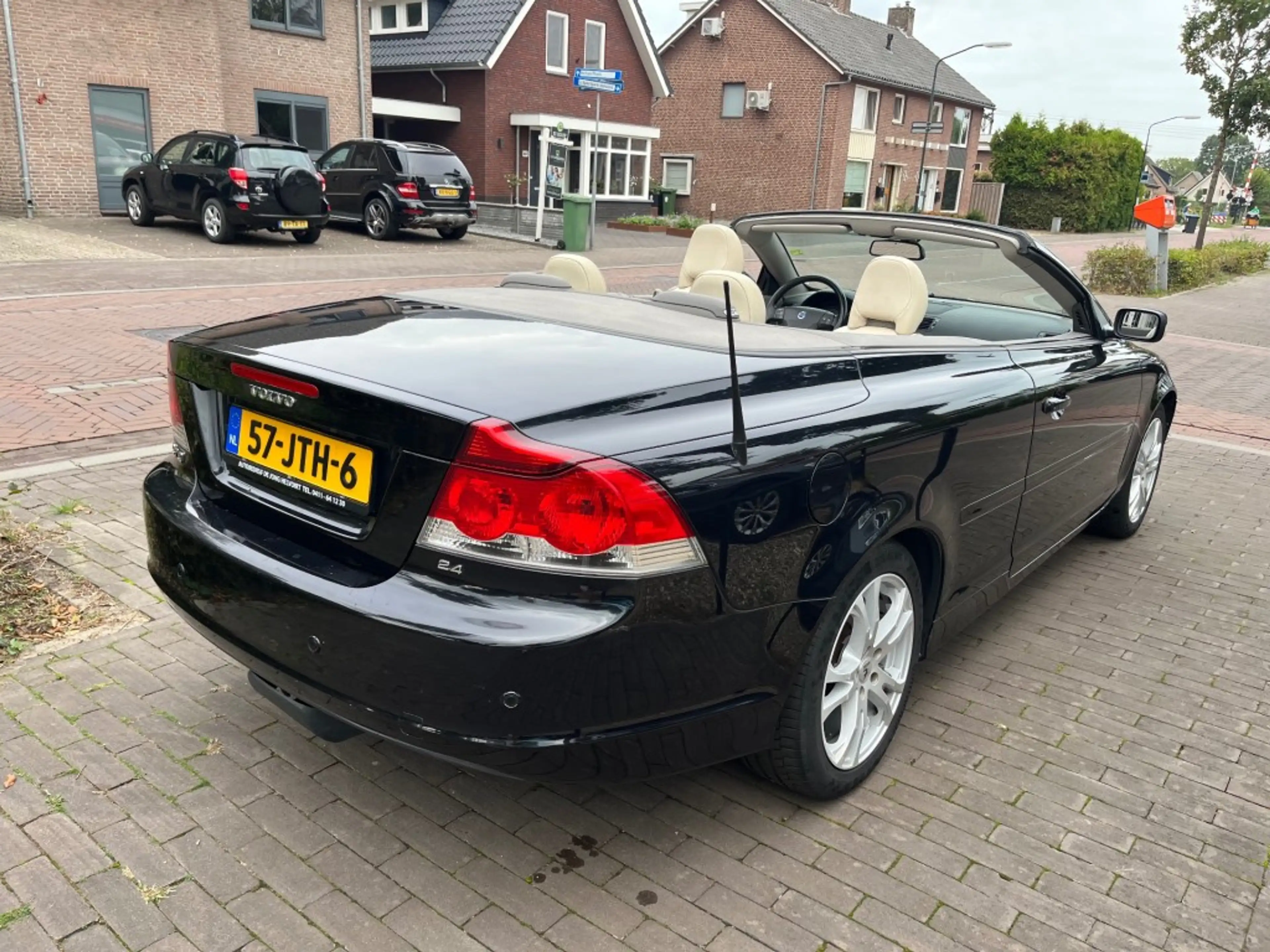 Volvo C70 2.4I CABRIOLET 170PK / LEDER / STOELVERW. / DYNAUD — photo 6