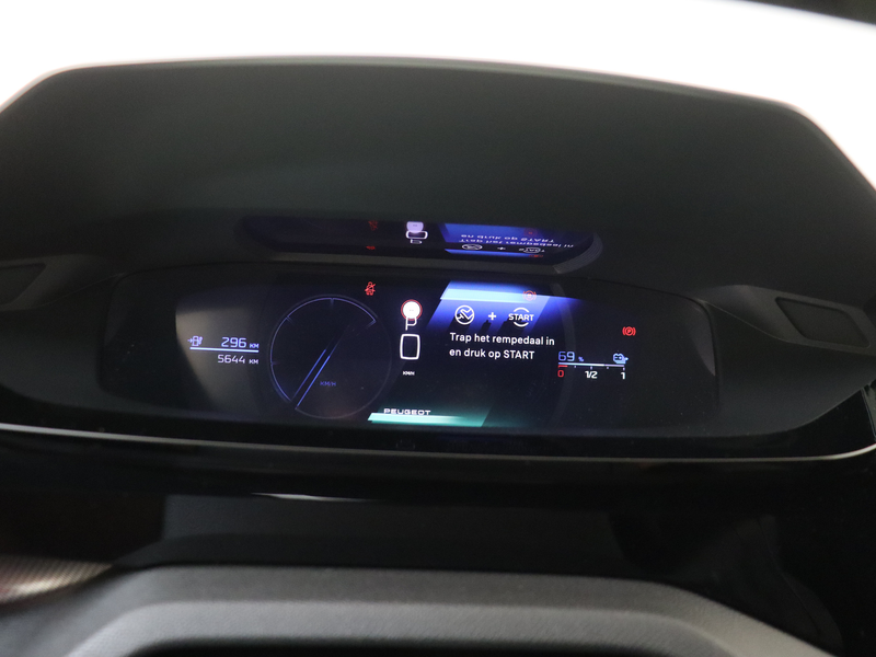 Peugeot 408 e-408 GT Avantage 58 kWh | Stoel en Stuurverwarmin — photo 7