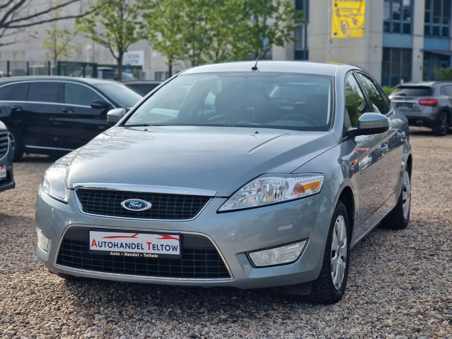 Ford Mondeo 1.6 Trend 1.Hand *Klimaautomatik Argent - 1