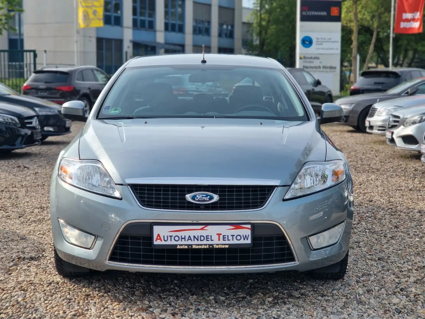 Ford Mondeo 1.6 Trend 1.Hand *Klimaautomatik Silver - 2
