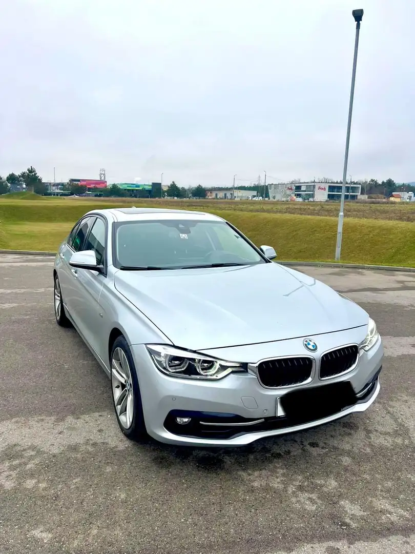 BMW 330 330d xDrive Sport Line Aut. - 1