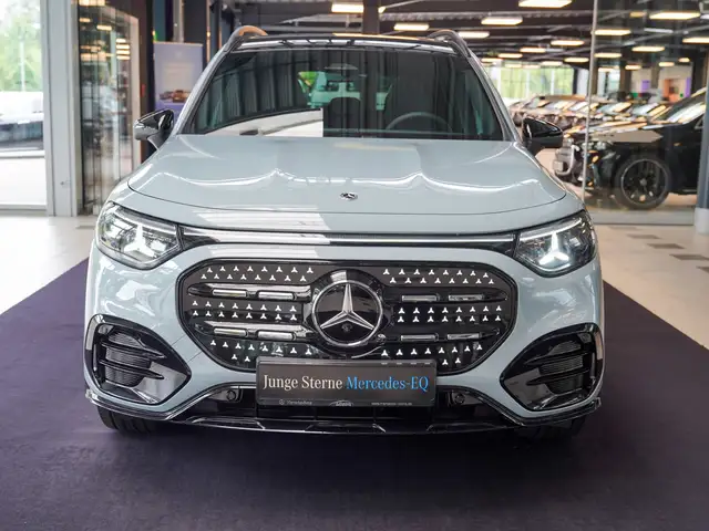 Mercedes-Benz GLB view 8