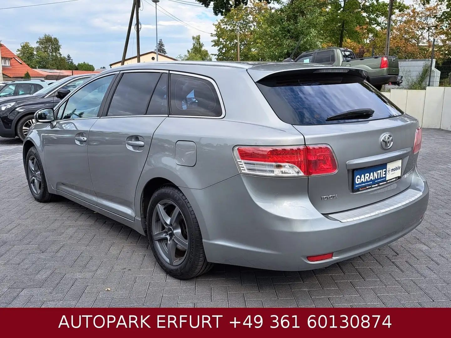 Toyota Avensis Combi Executive 1.8 Valvematic*Klima*Tem Grey - 2