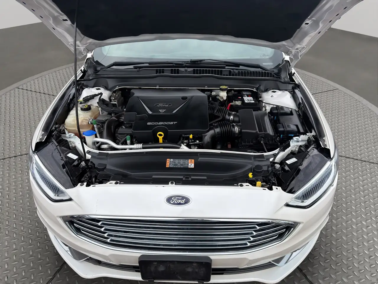 Ford Fusion снимка Ford Fusion