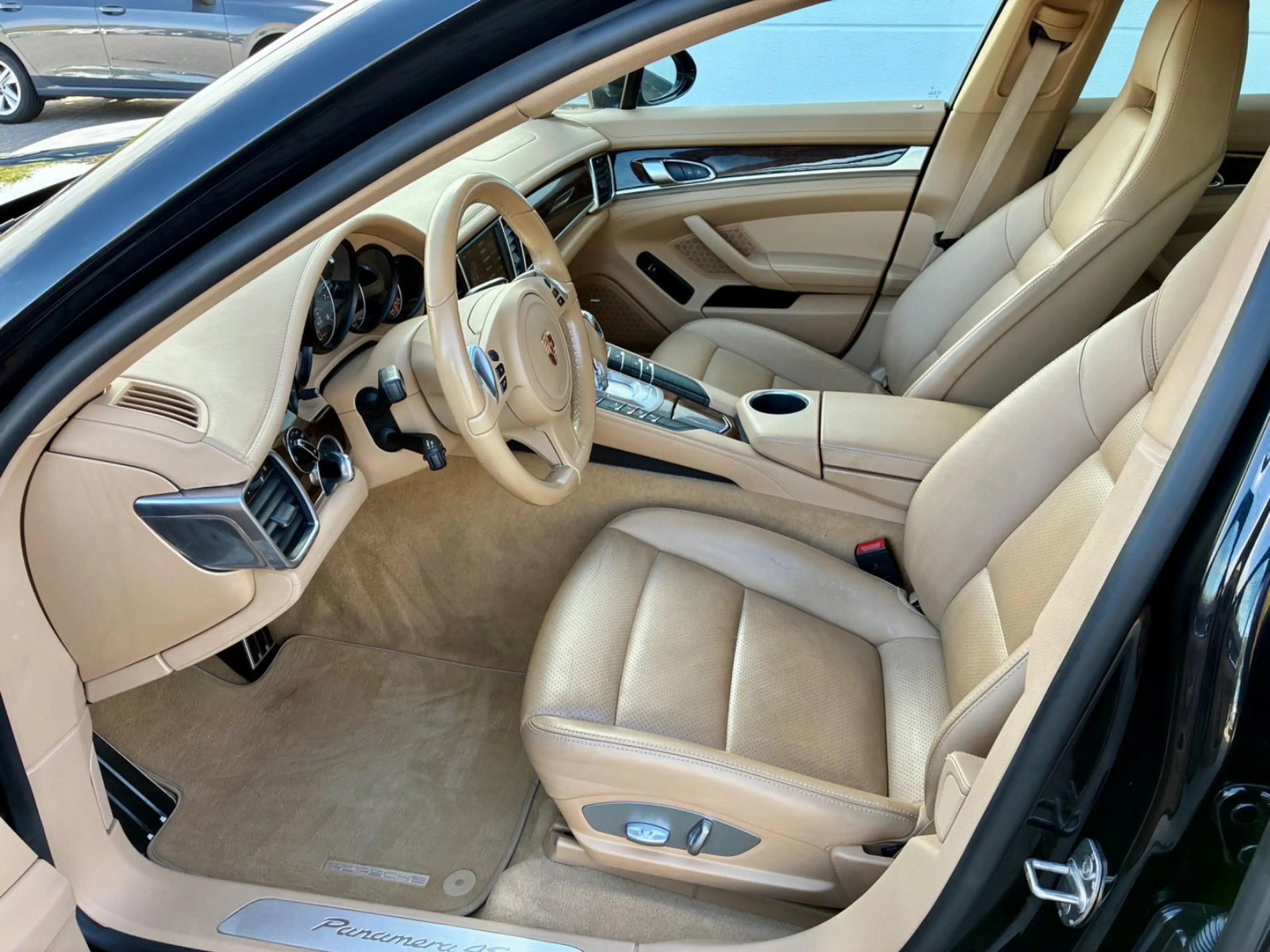Porsche Panamera 4 S Navi Kamera Automatik Allrad — photo 8