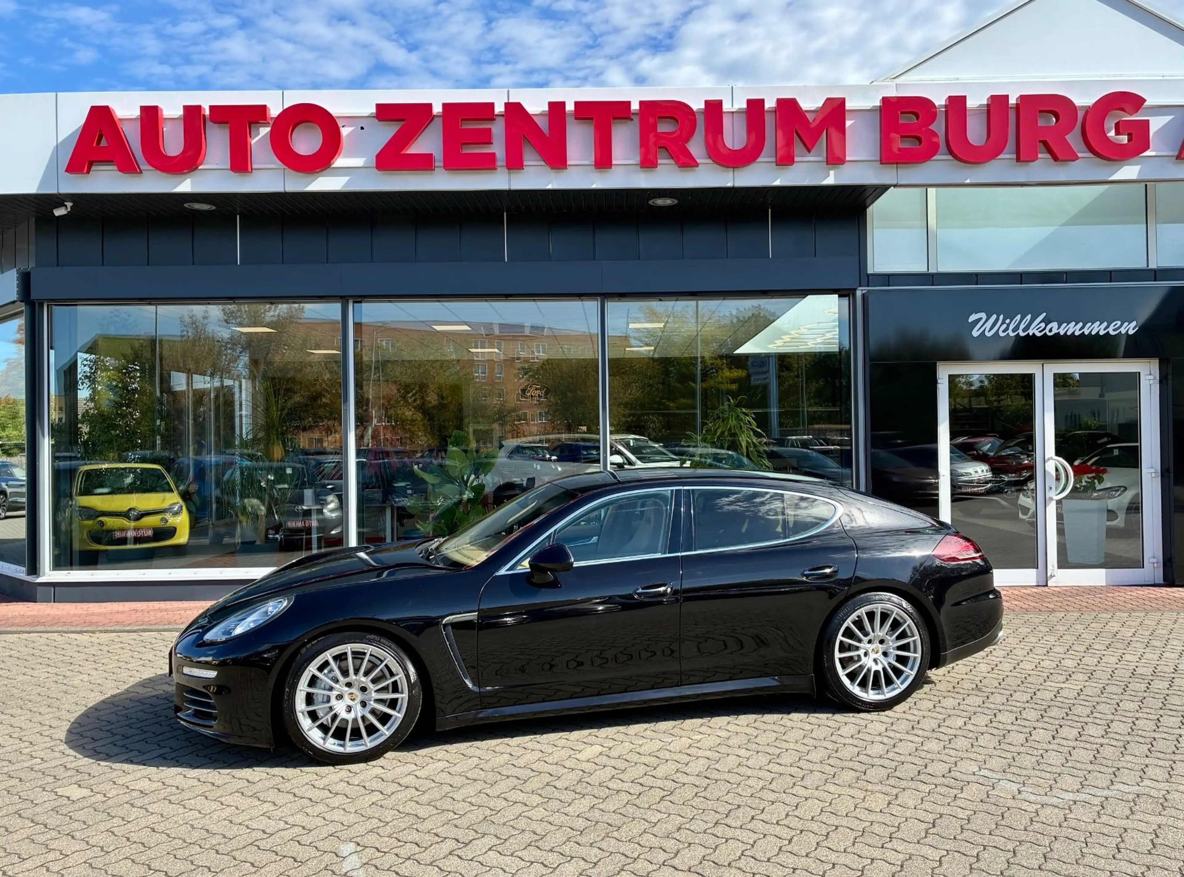 Porsche Panamera 4 S Navi Kamera Automatik Allrad