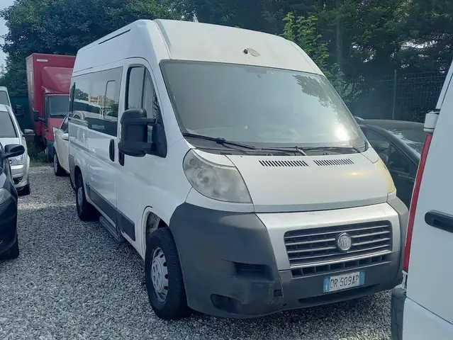Fiat Ducato 2.3 MJT 120 CV 9 POSTI