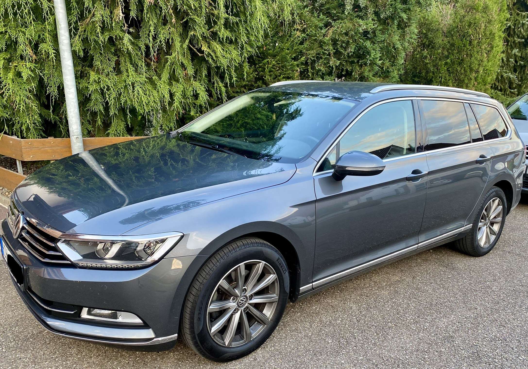 Second hand Volkswagen Passat Variant 2.0