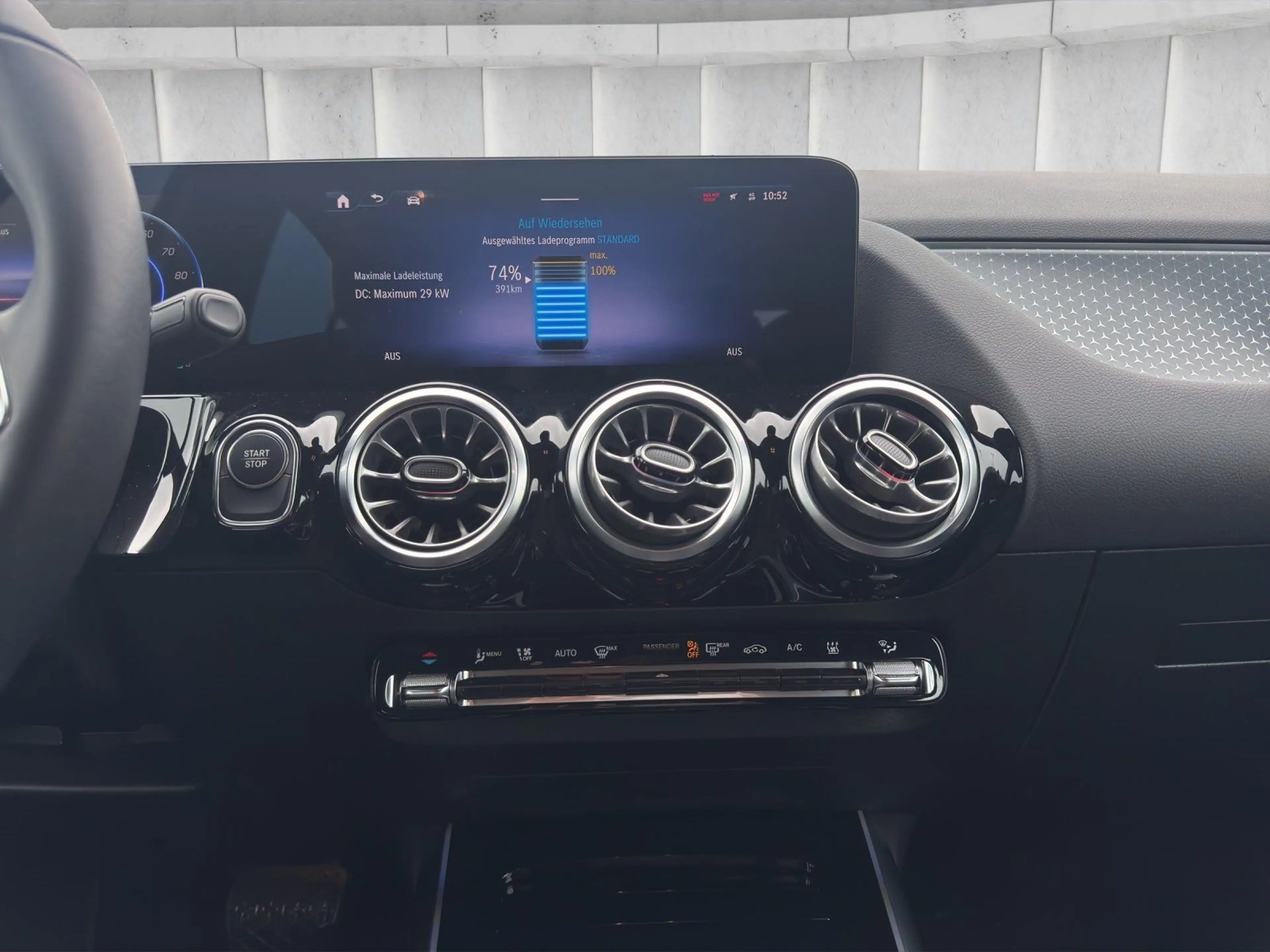 Mercedes-Benz EQA 250 + Progressive 360°Kamera Ambiente Totwin — photo 15