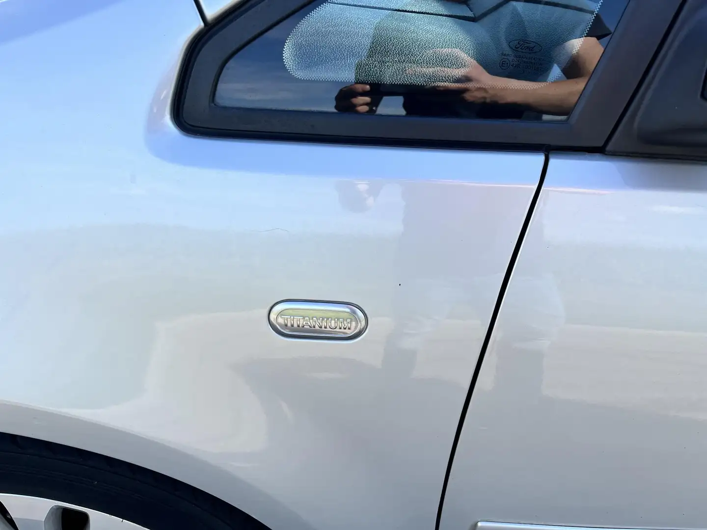 Ford C-Max 1.6-16V Titanium Gris - 2