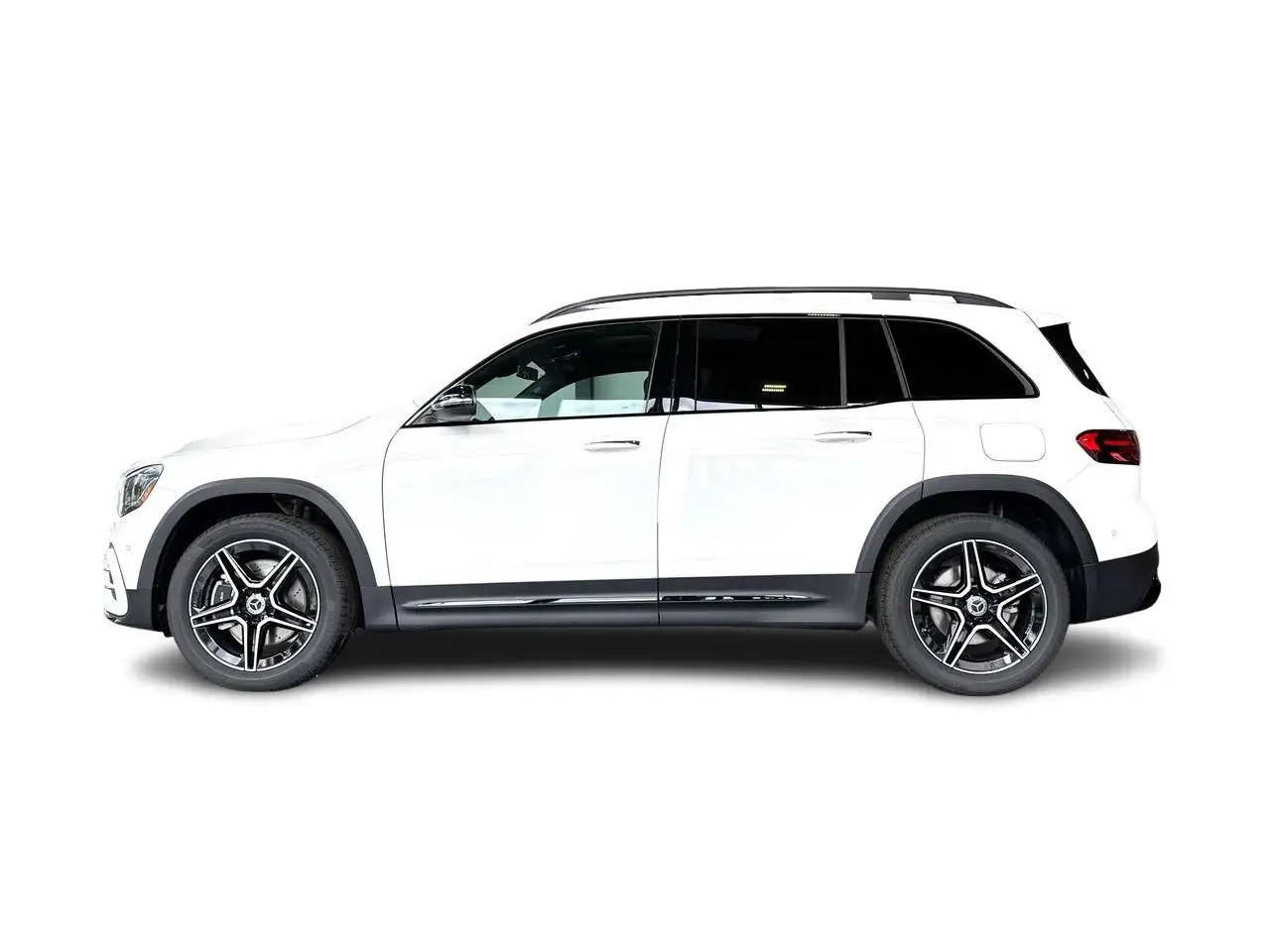 Mercedes-Benz GLB снимка Mercedes-Benz GLB