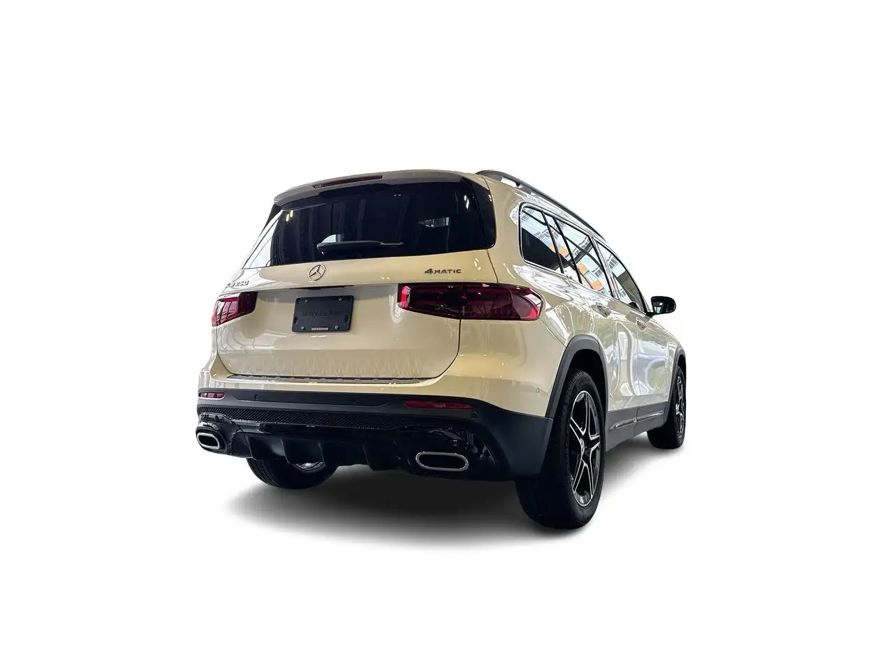 Mercedes-Benz GLB снимка Mercedes-Benz GLB