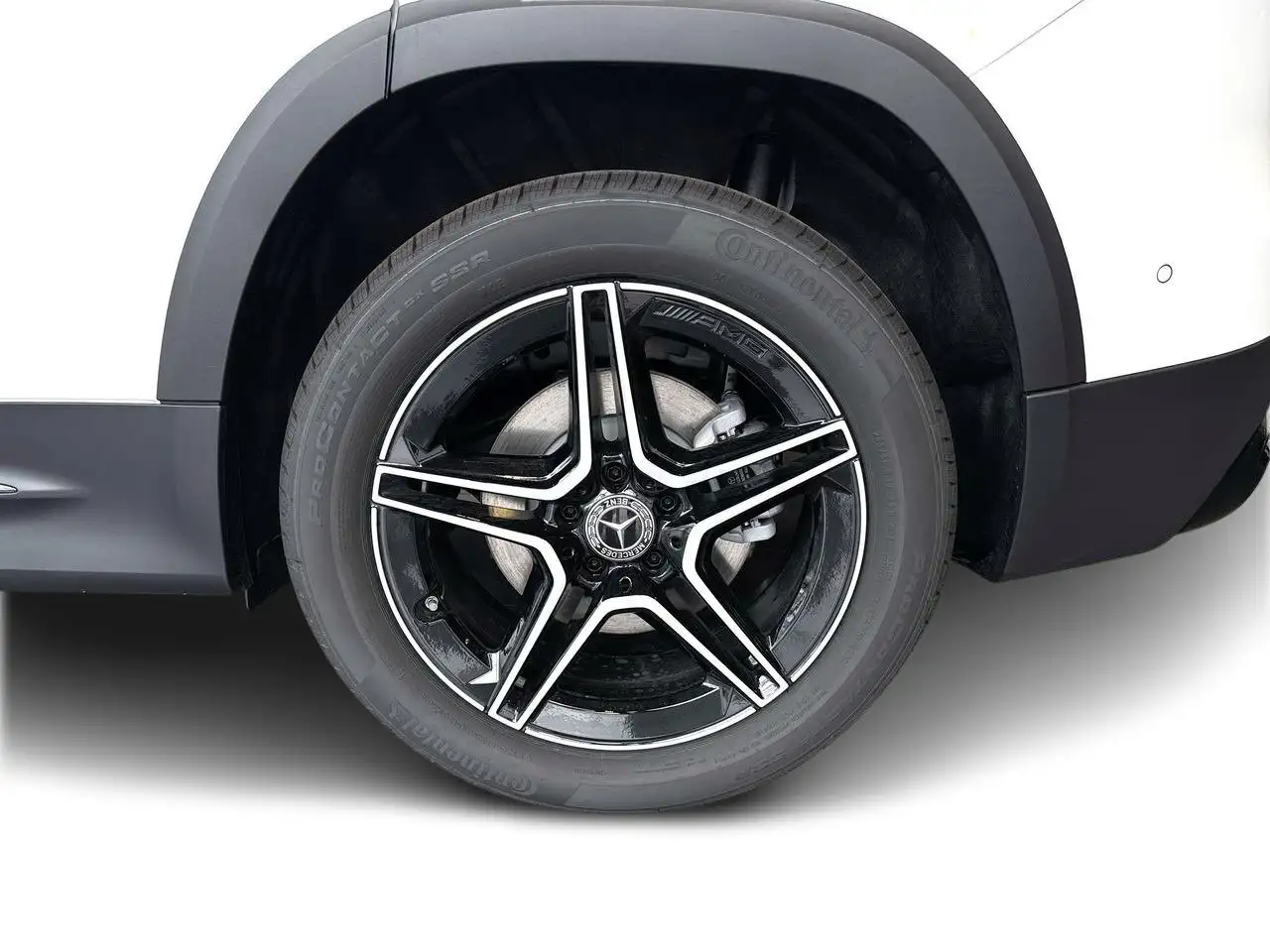 Mercedes-Benz GLB снимка Mercedes-Benz GLB